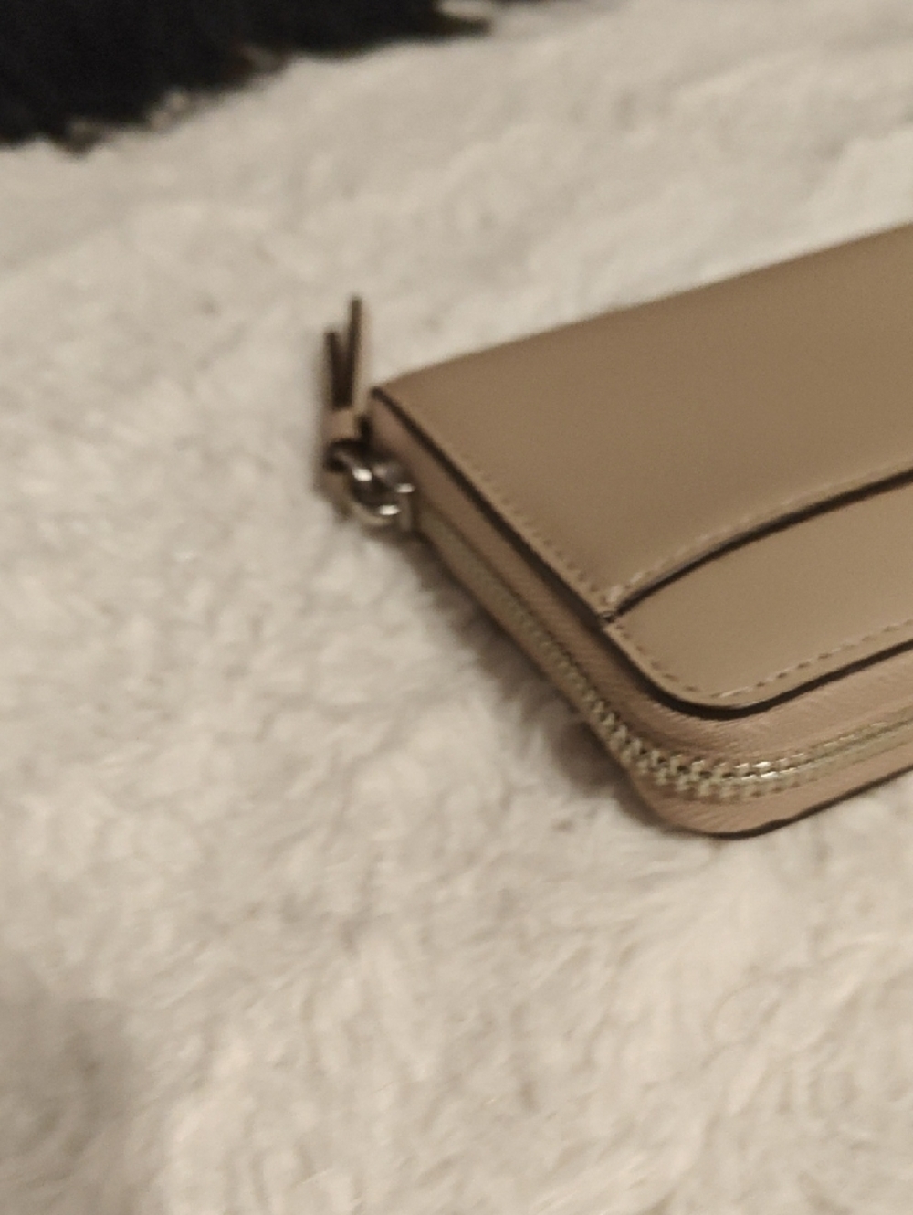 NWT Coach Bow Zip-Around Wallet – Beige - Picture 11 of 12